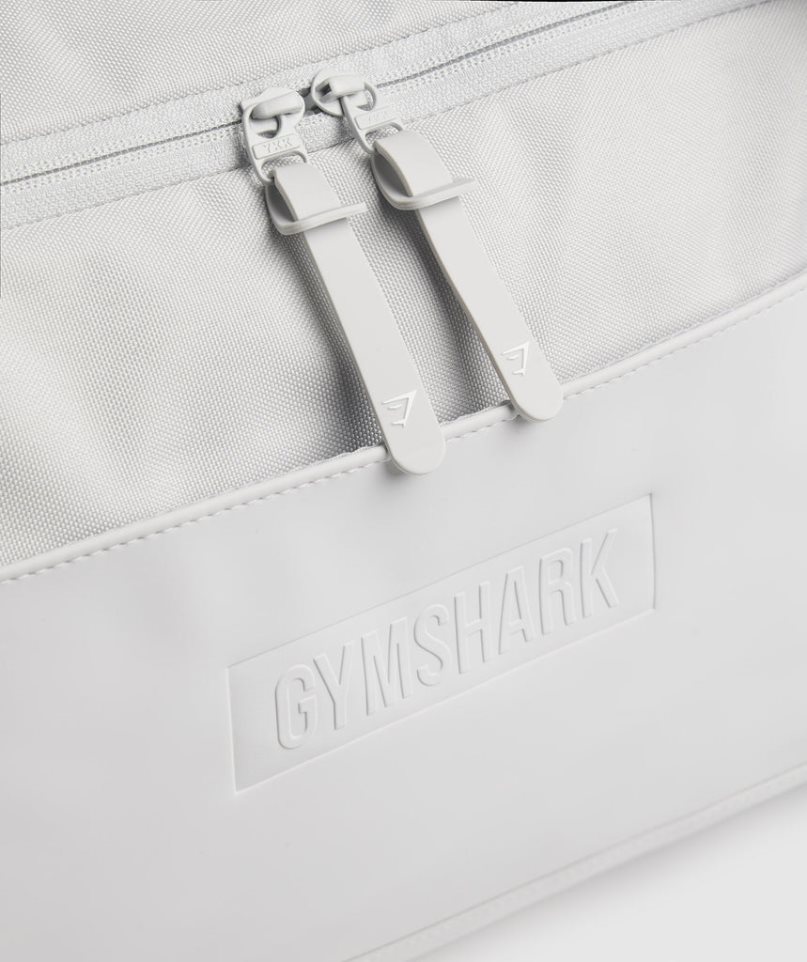 Gymshark Medium Everyday Gym Sports Bag Light Grey | CA 1N5670